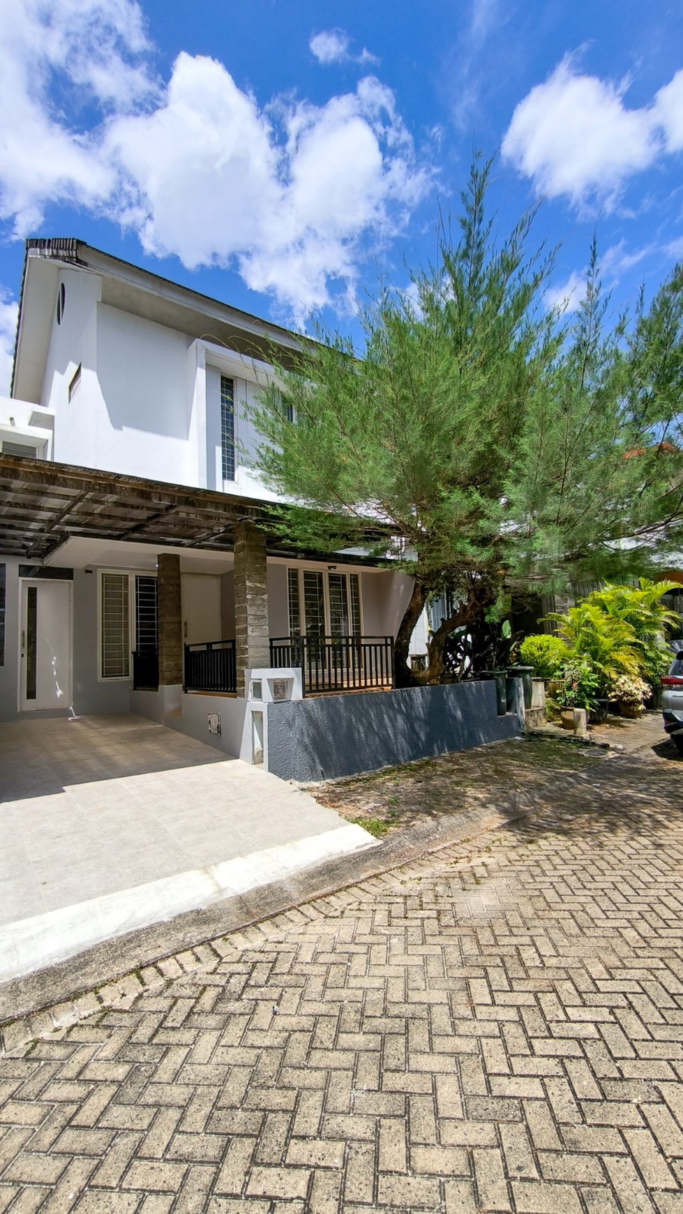 Rumah Bagus,dalam cluster di Bintaro Jaya Sektor 7