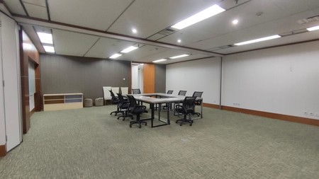 Kantor Atrium Mulia Kuningan,  luas 200 m2, furnished, ready to occupied, selangkah menuju LRT Setiabudi, askes alternatif Bebas Ganjil-Genap