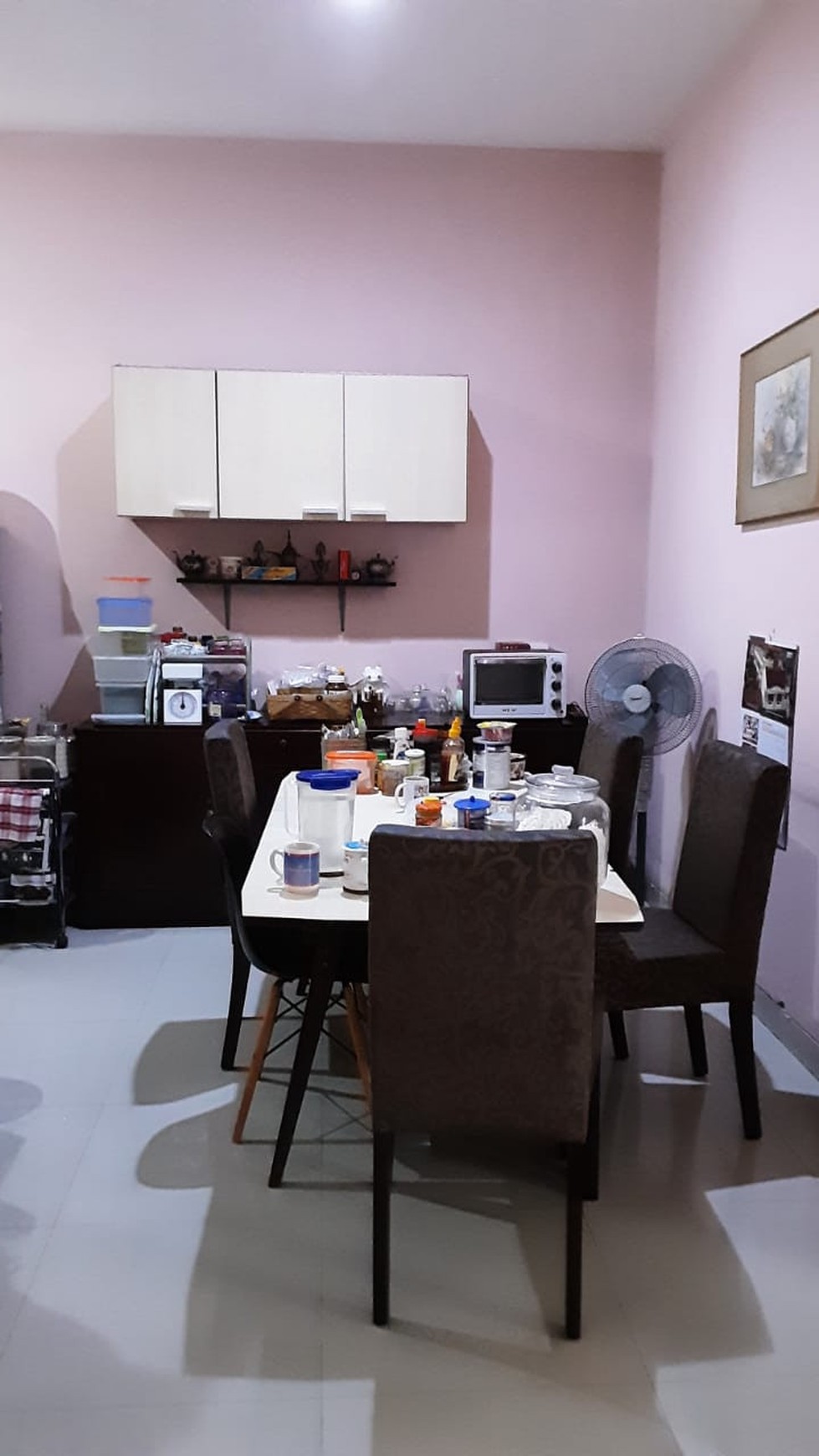 Rumah Townhouse di Gunung Raya, Cireundeu