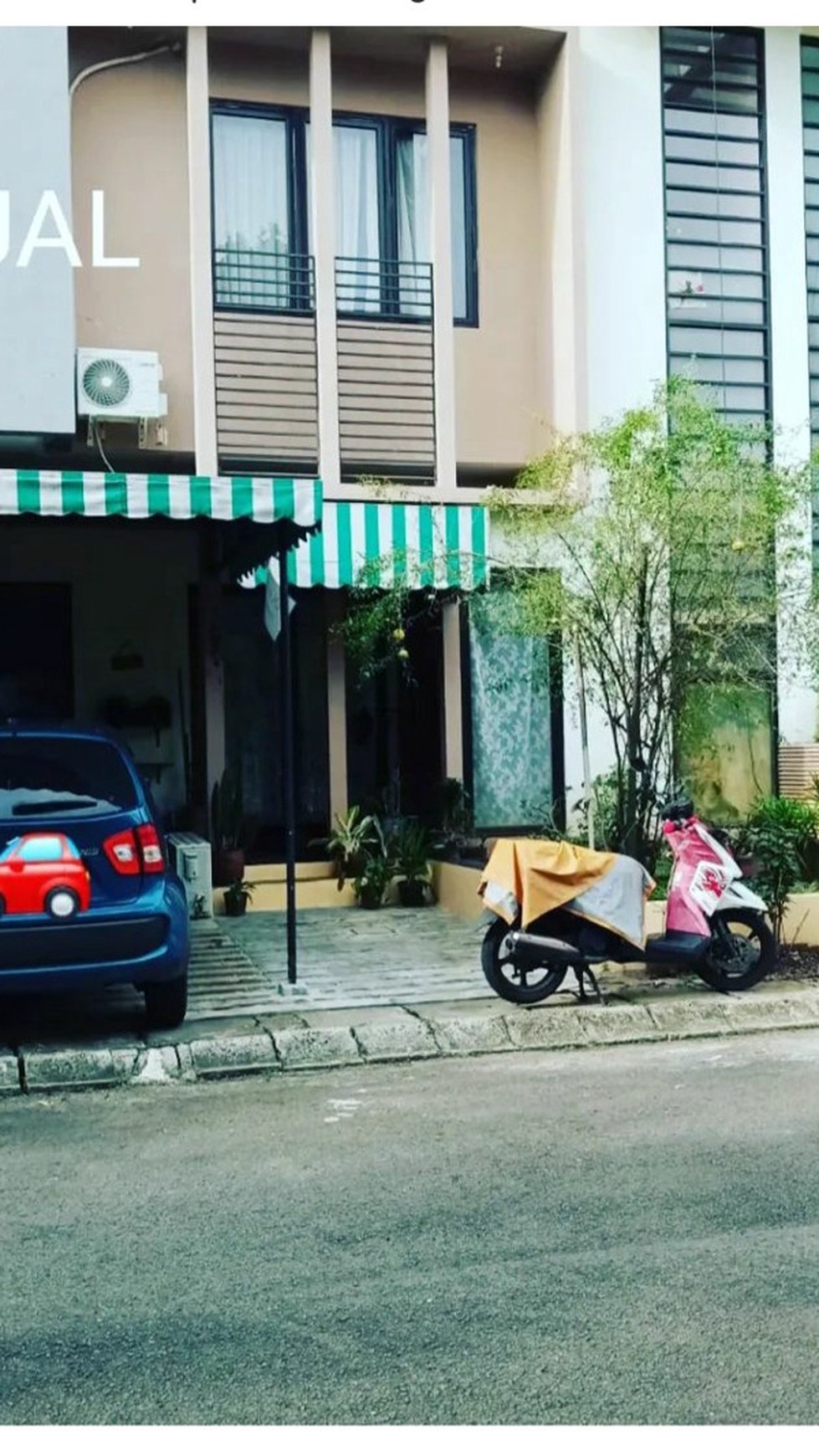Rumah Townhouse di Gunung Raya, Cireundeu