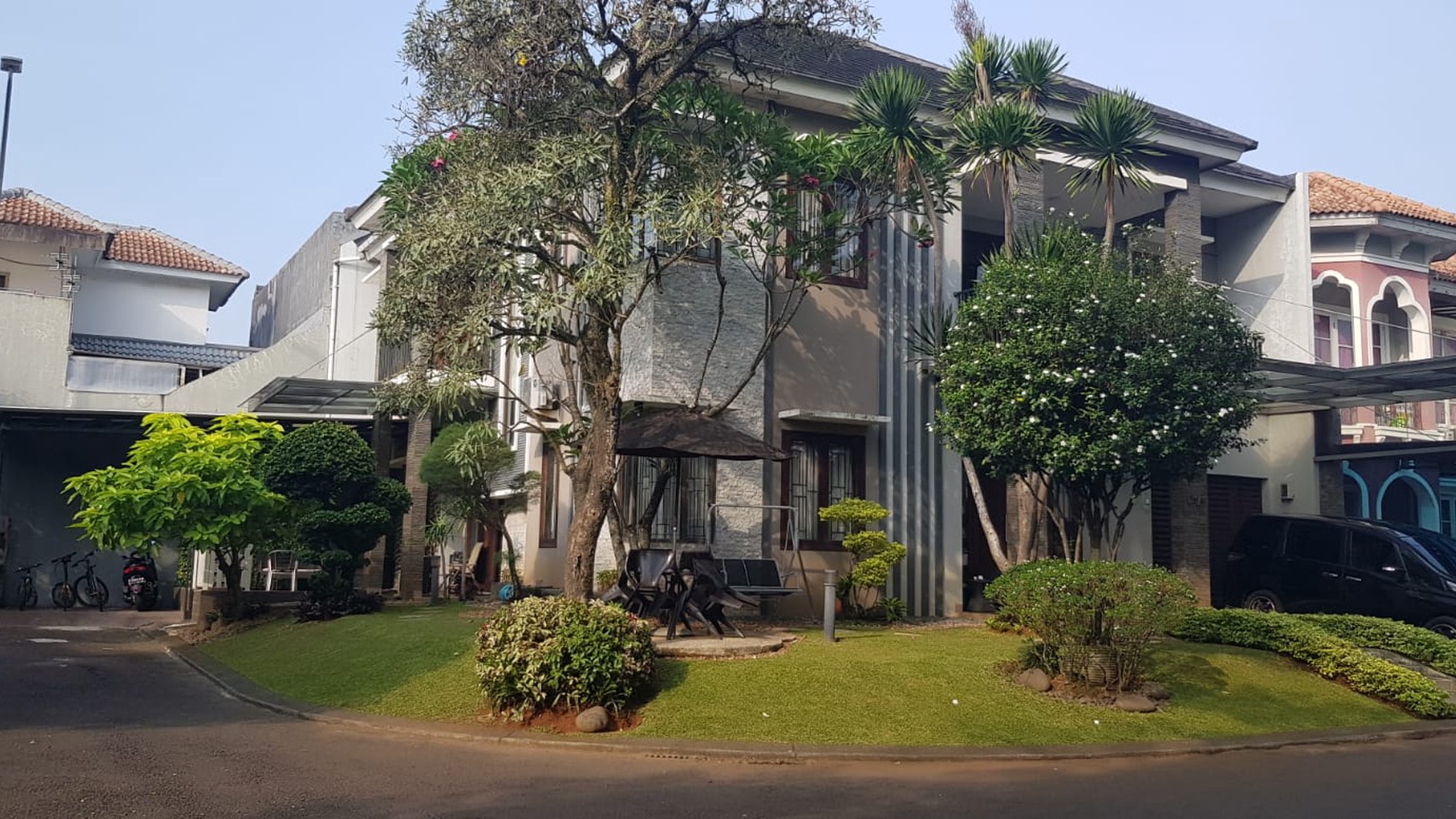 Turun Harga rumah   Delatinos hook 2 lantai