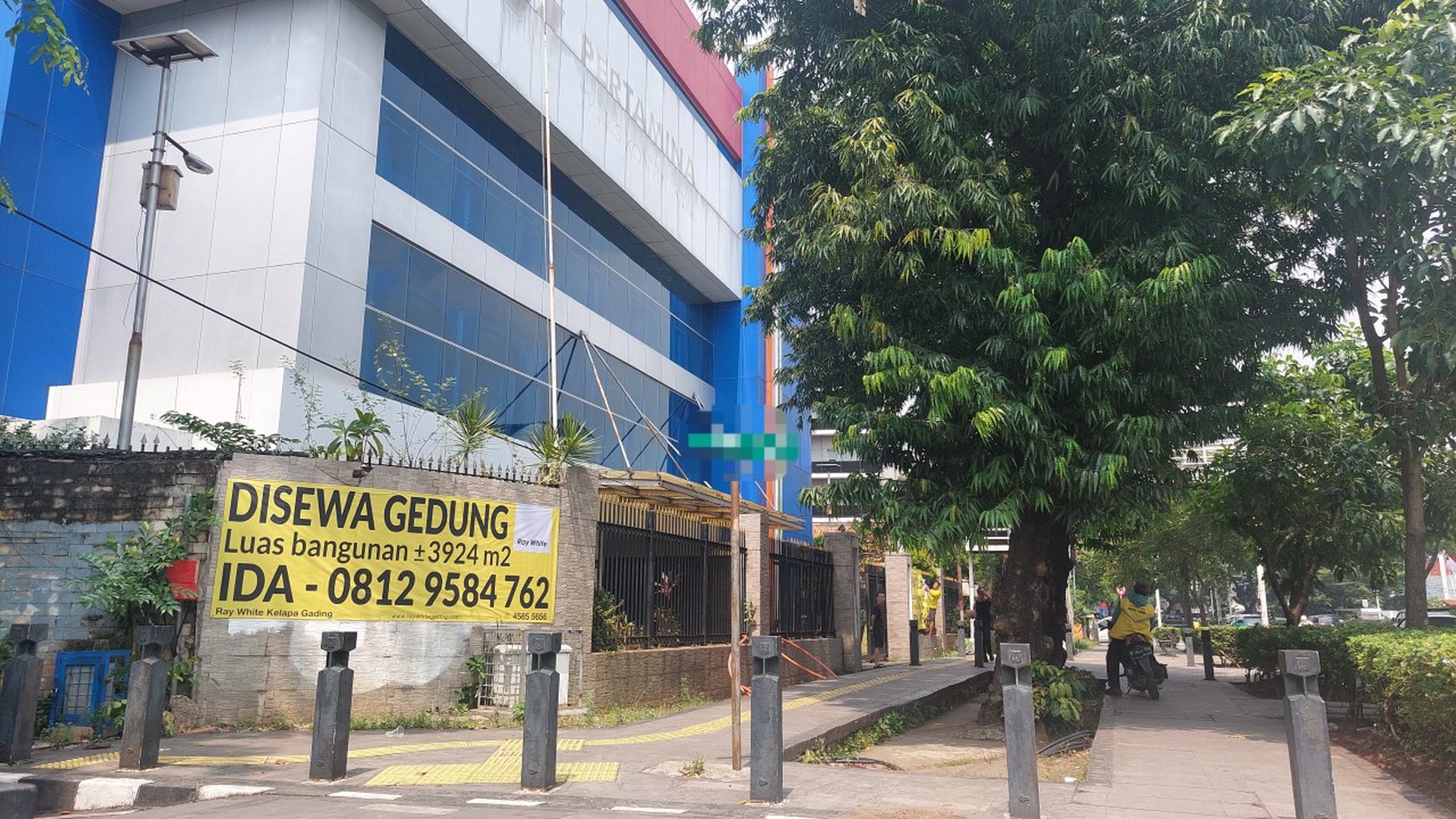 Gedung Jl Kramat Raya, Senen