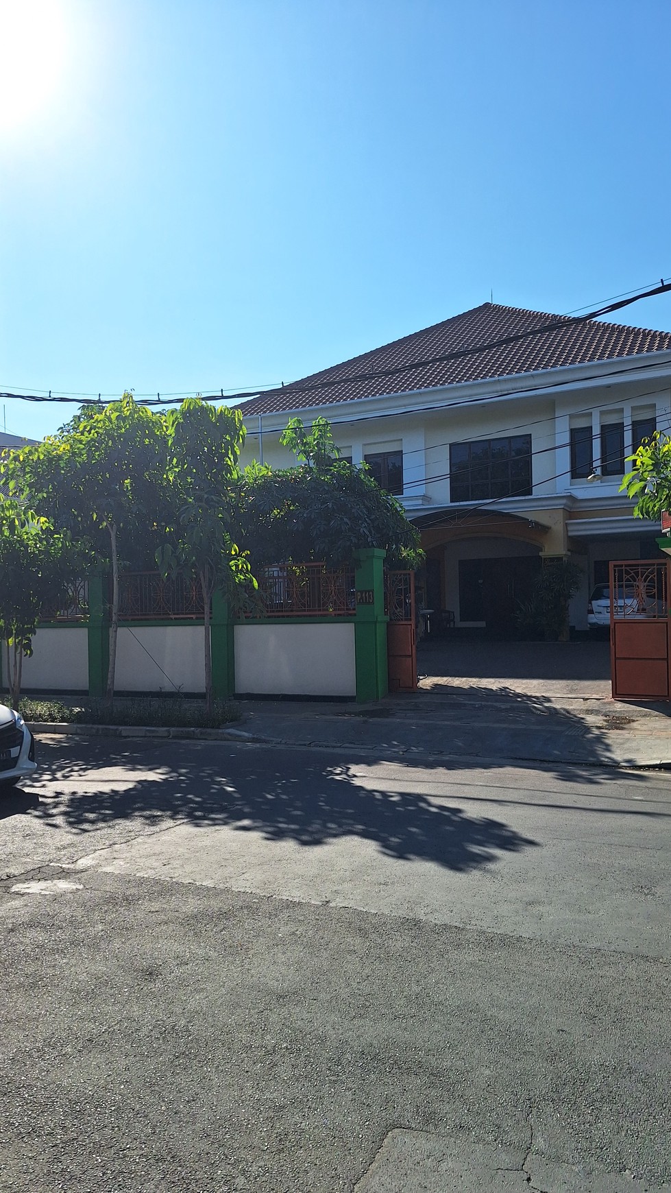 Dijual Homestay Aktif Ditengah Kota Surabaya