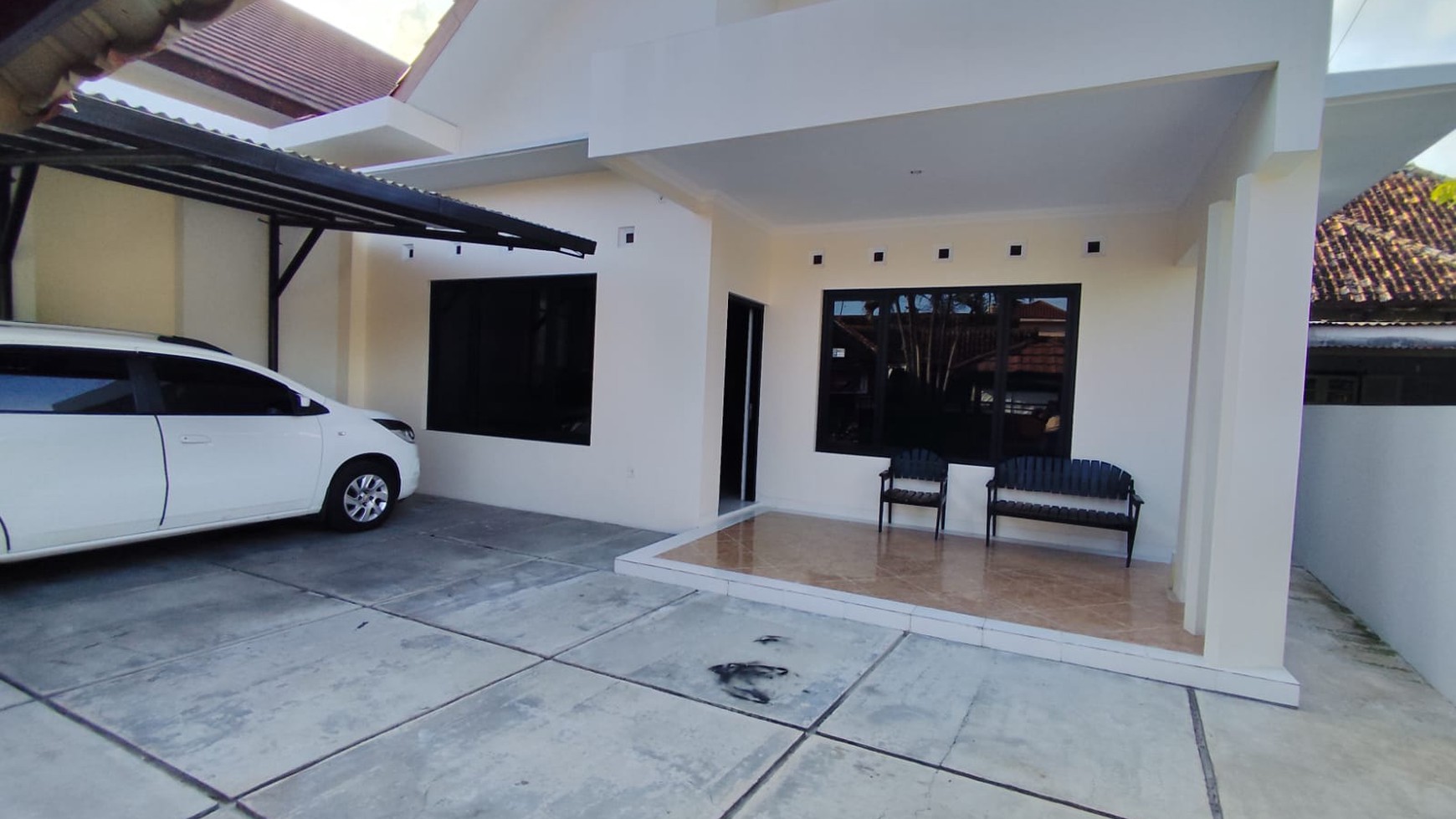 Rumah Tinggal Minimalis Lokasi Dekat SMA UII Keparakan Mergangsan Yogakarta