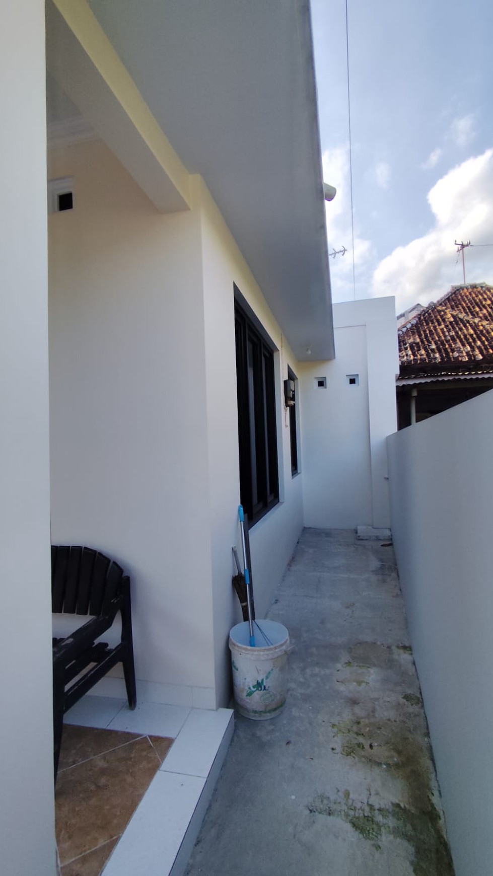 Rumah Tinggal Minimalis Lokasi Dekat SMA UII Keparakan Mergangsan Yogakarta