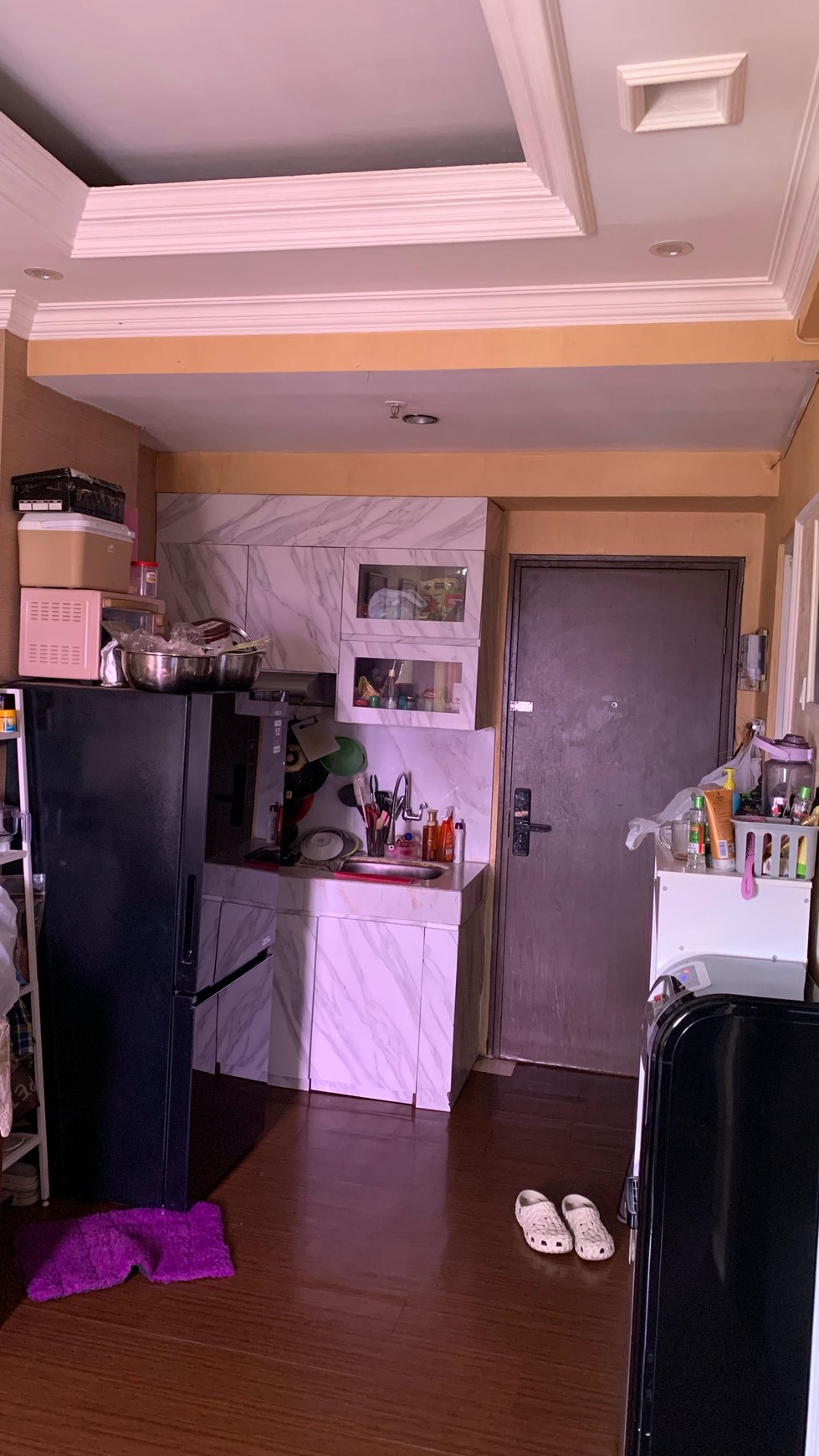 JUAL APARTEMEN DI TENGAH KOTA FULL FURNISH
