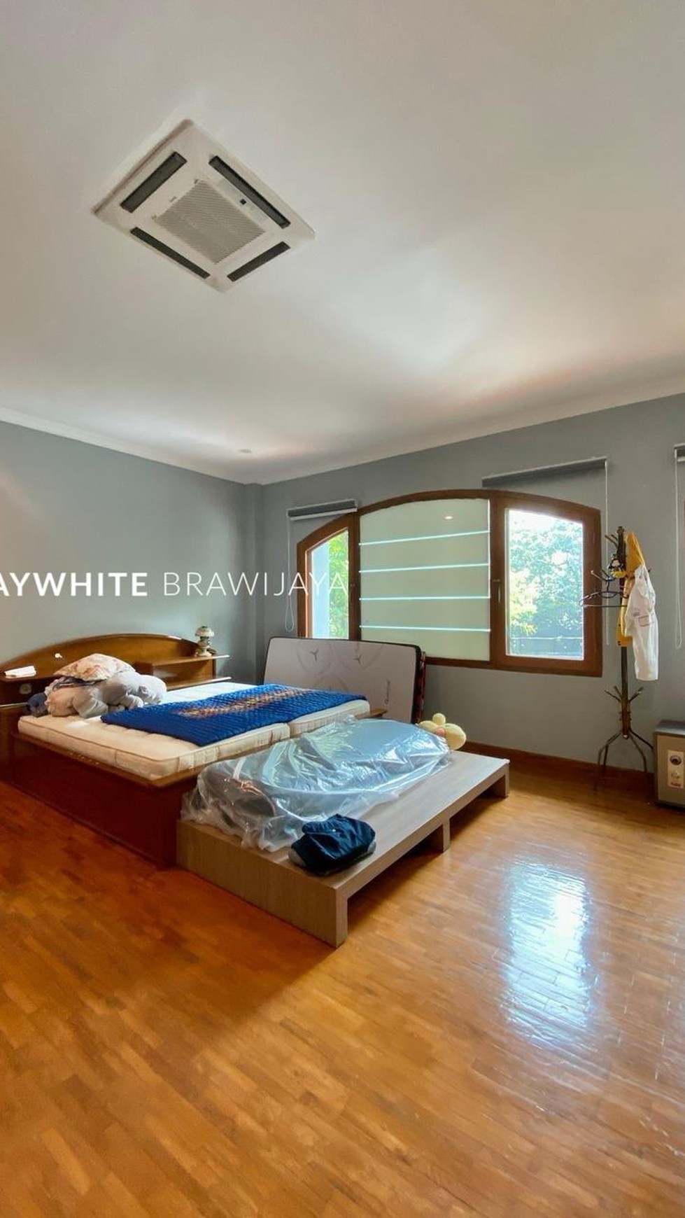 Rumah cocok untuk Usaha Lokasi Strategis Area Kebayoran Baru