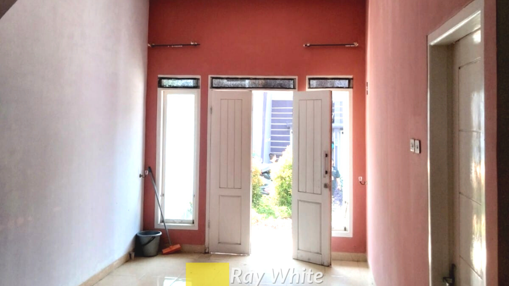 Rumah 2 Lantai Imam Bonjol