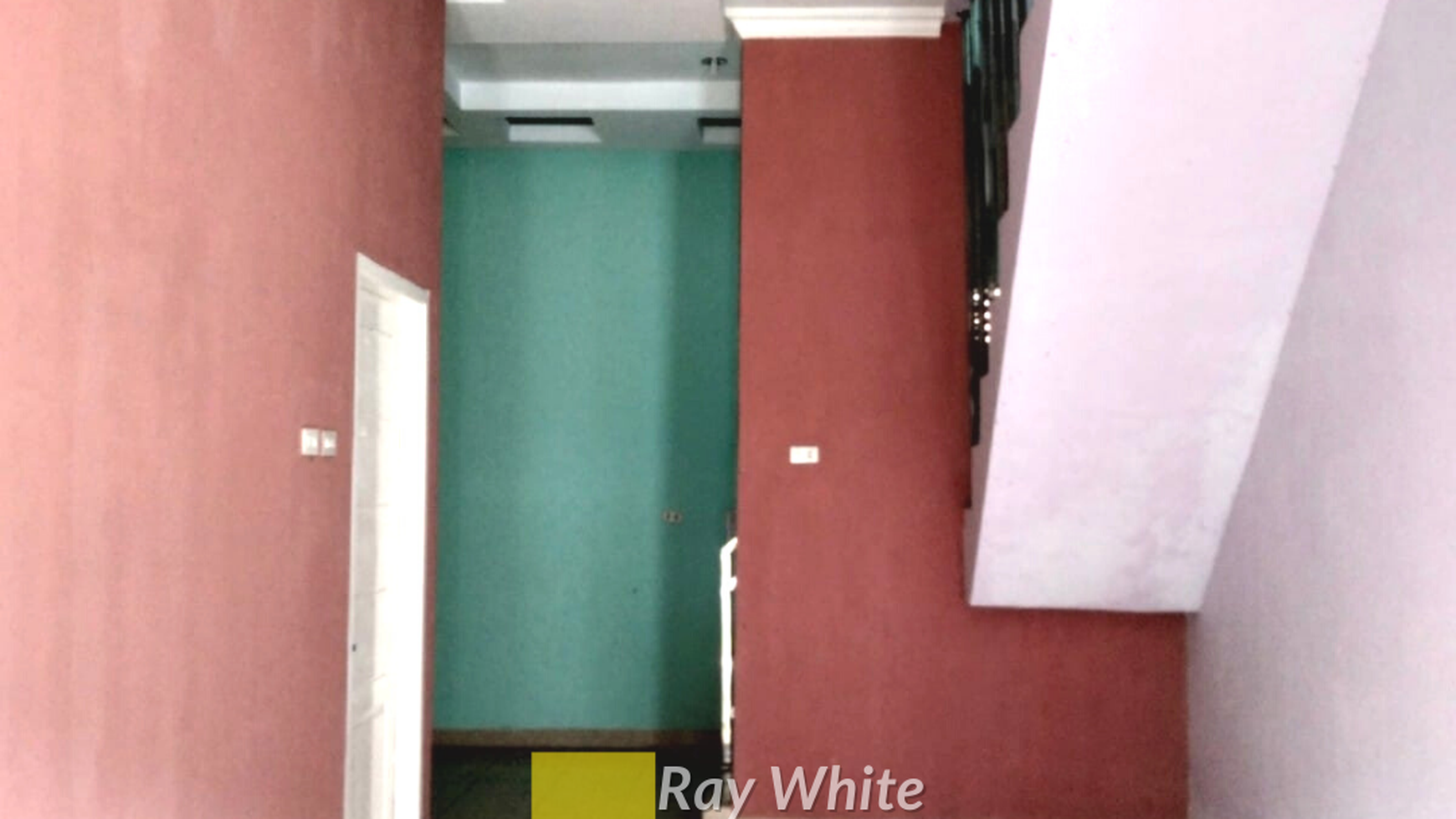 Rumah 2 Lantai Imam Bonjol