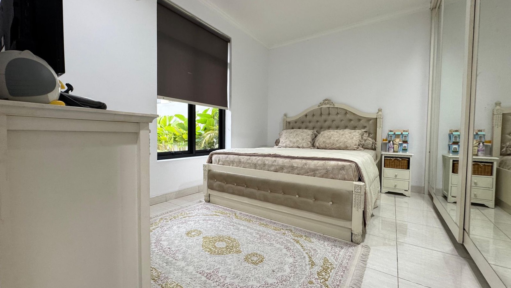 Rumah America Style Design Puspita Loka