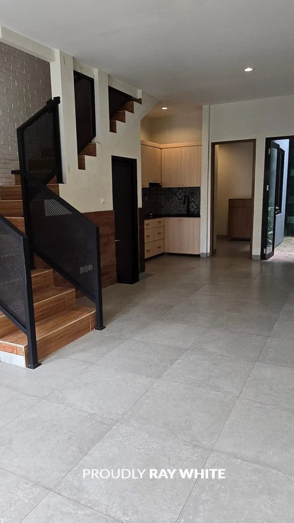 Rumah BRAND NEW BSD City