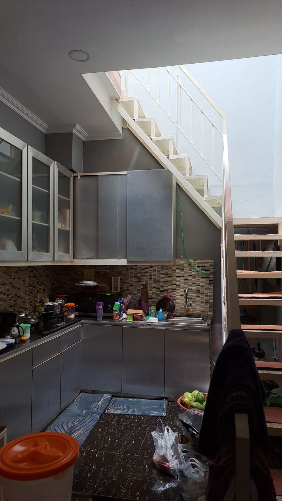 Rumah 1 1/2 Lantai Minimalis 3 Kamar Tidur Dekat Dengan ToLL Tambak Sumur