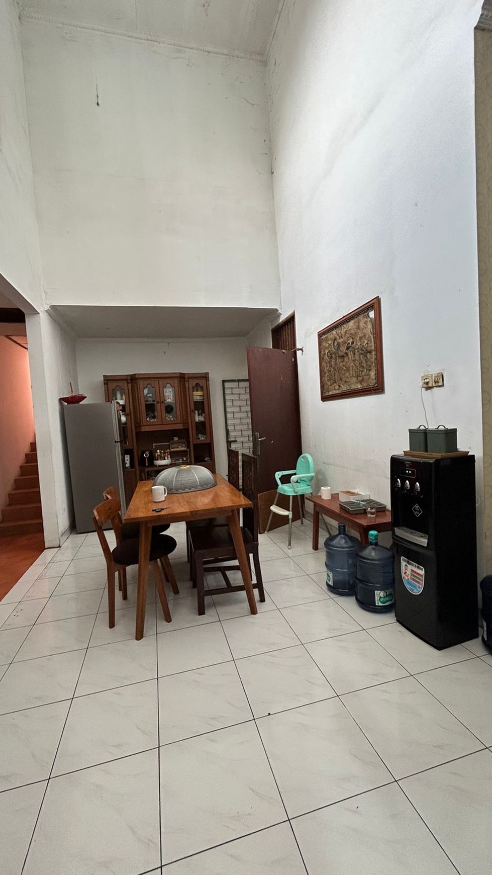 Banting harga. Rumah Rapih Terawat Bukit Nusa Indah, Ciputat