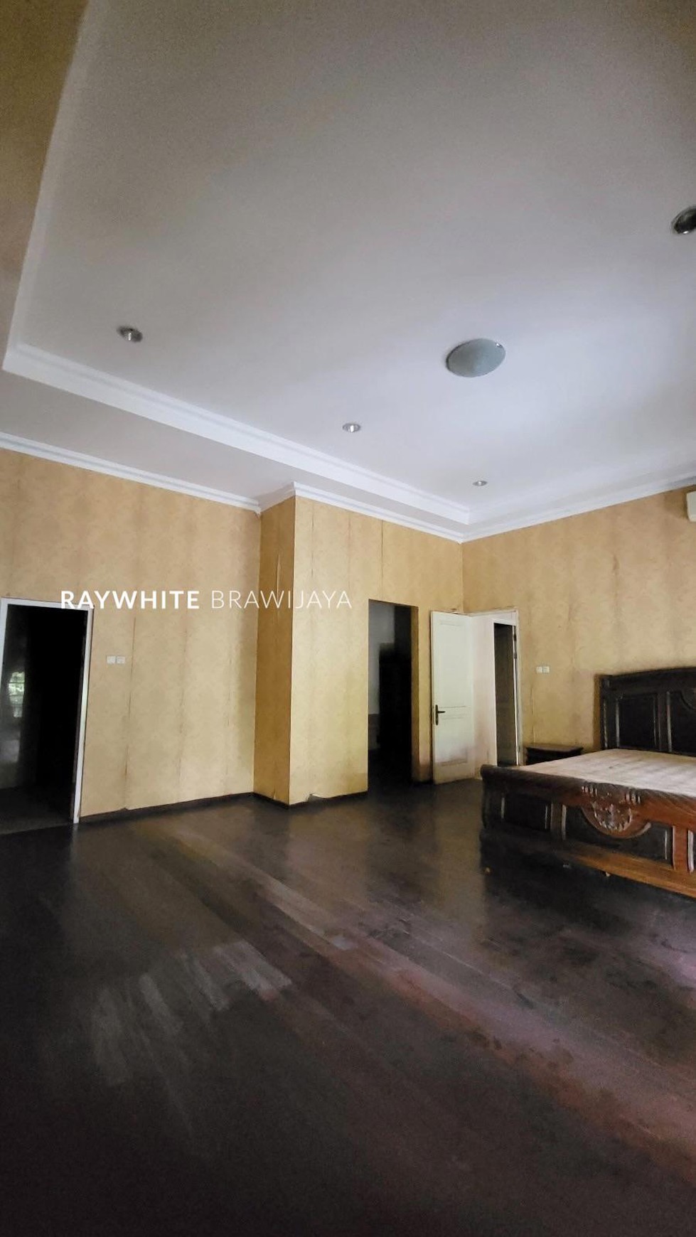Rumah Layak Huni Lokasi Strategis Area Senopati Kebayoran Baru