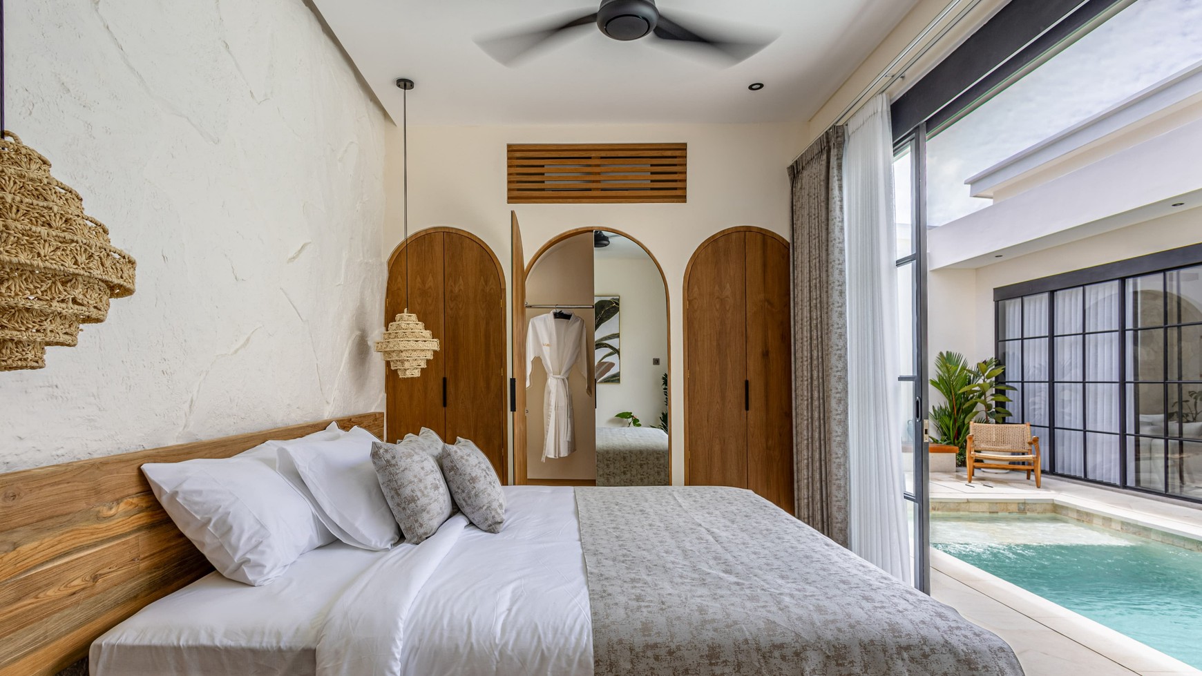 For Leasehold Luxury Tropical Villa in Balangan, Jimbaran