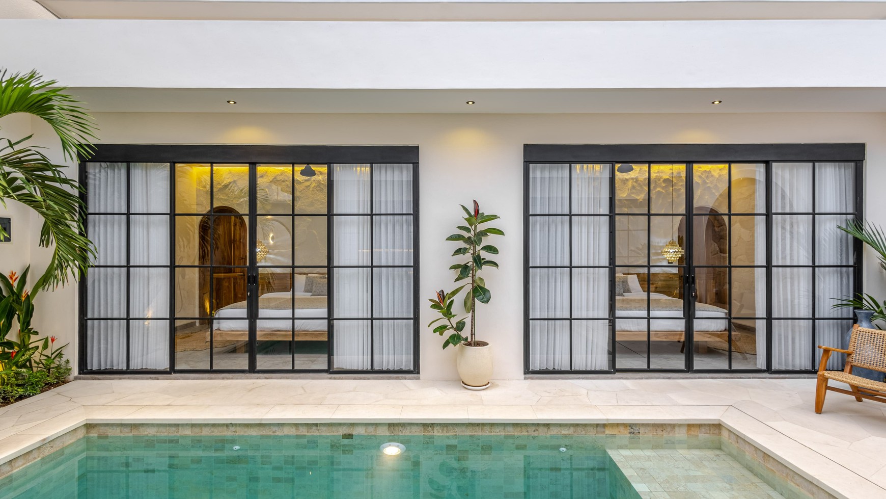 For Leasehold Luxury Tropical Villa in Balangan, Jimbaran