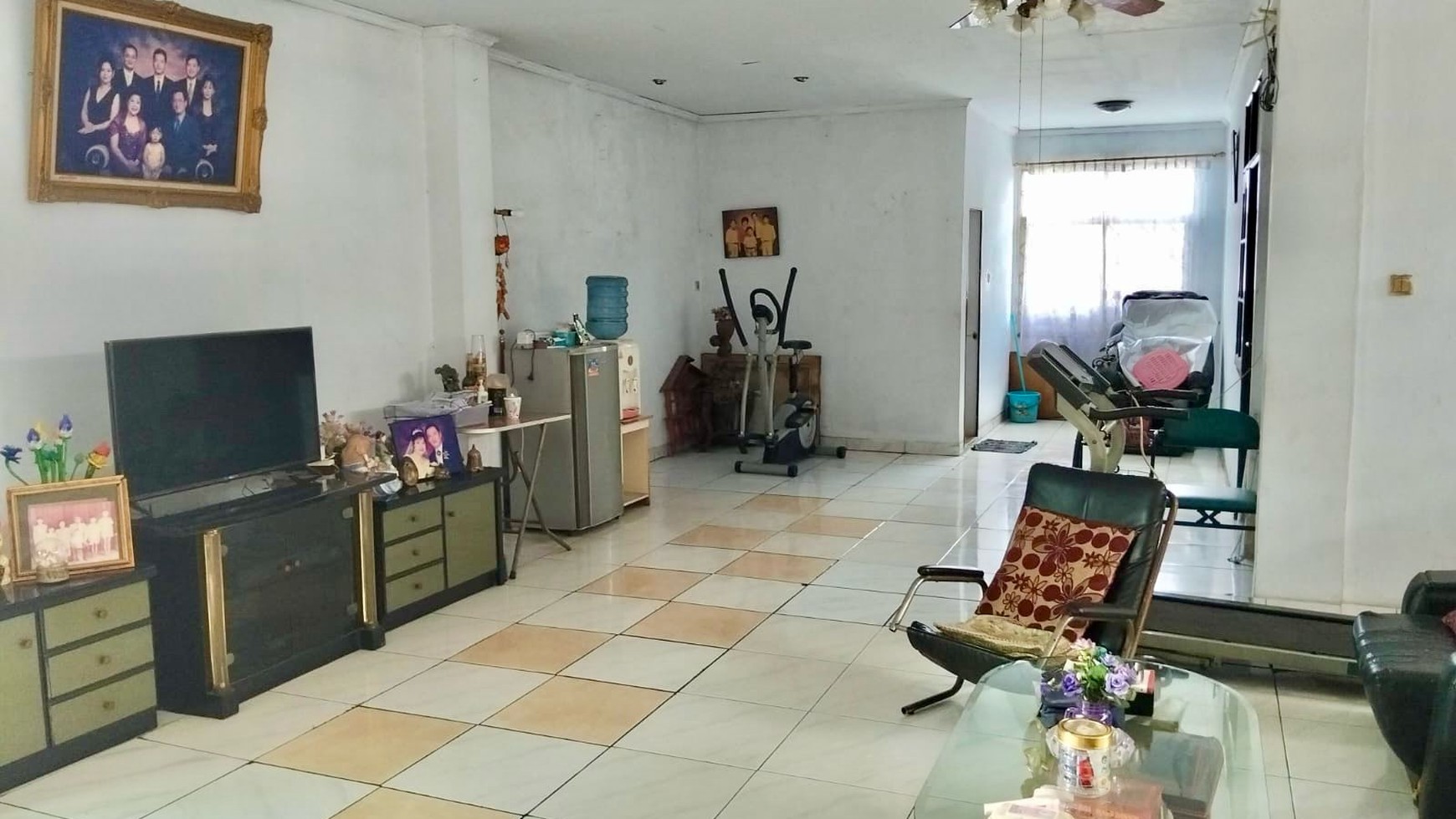 Dijual Rumah & Toko di Lokasi Super Strategis - Jalan Kapuk Raya, Jakarta Barat