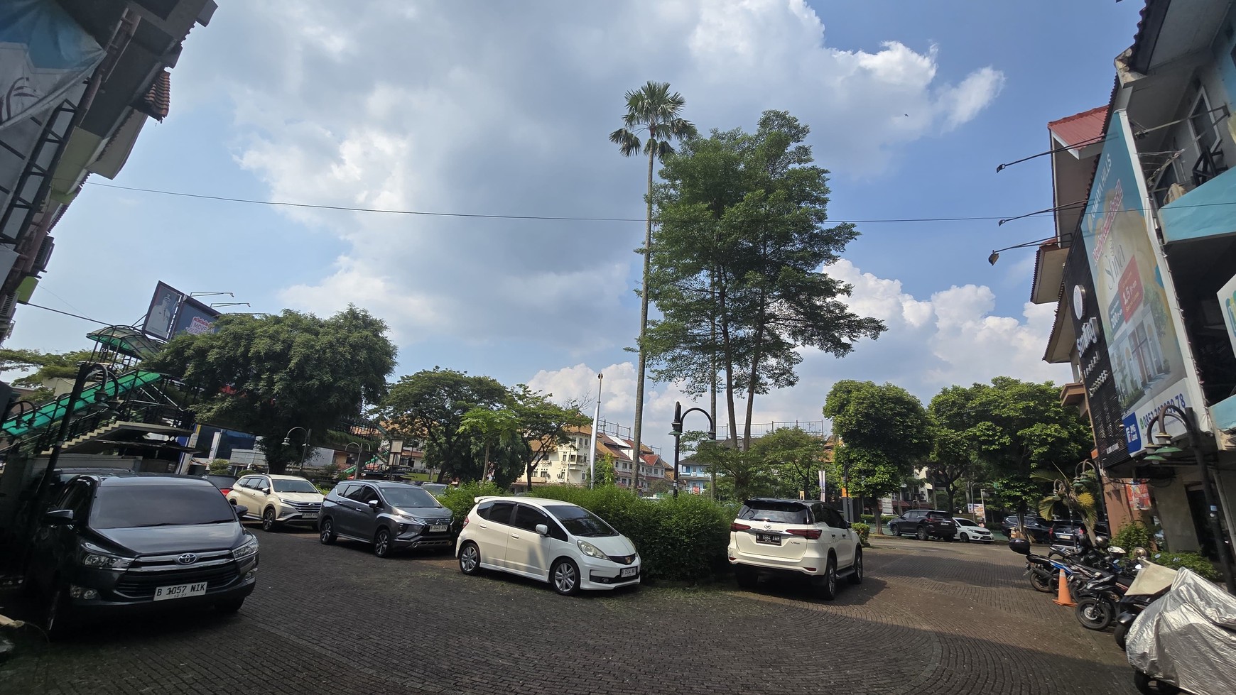 Ruko 2,5 lantai di ruko Sektor 7, BSD