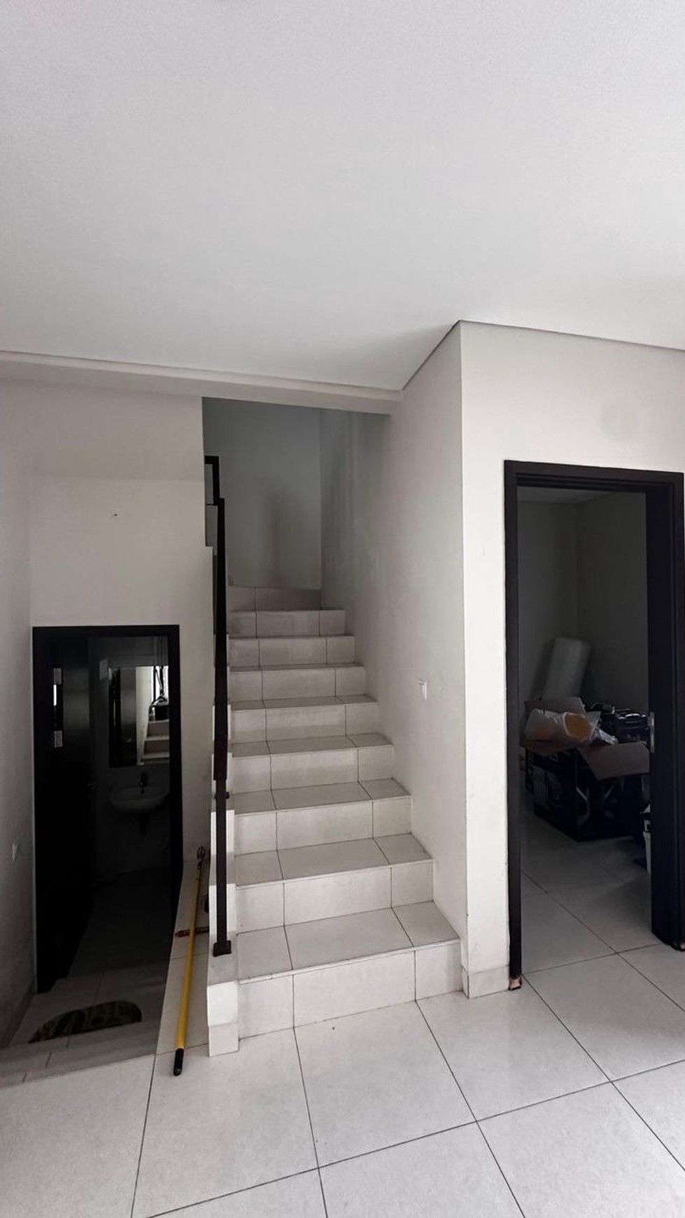 Rumah strategis di Delatinos