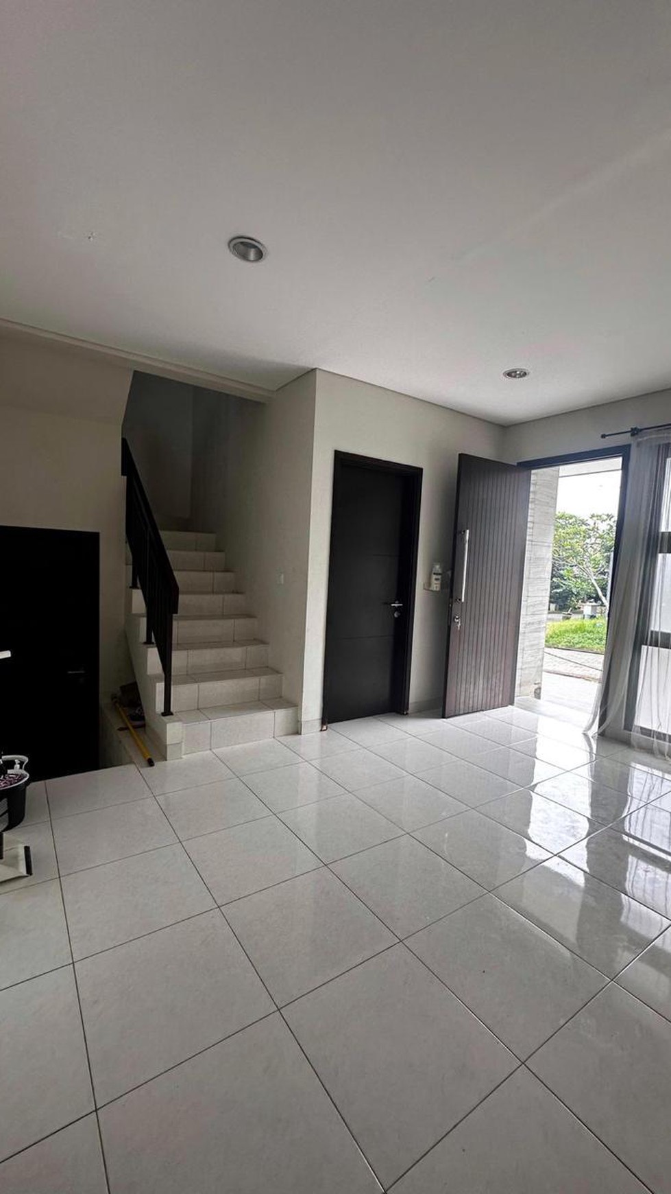 Rumah strategis di Delatinos