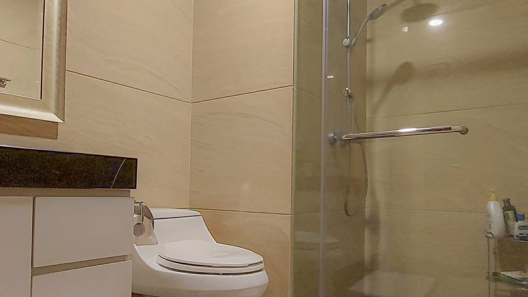 Apartemen Hegarmanah Residence Lux 2 BR Full Furnished Kec Cidadap Bandung