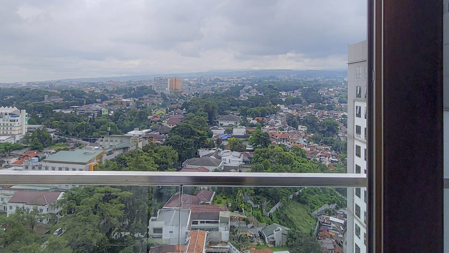 Apartemen Hegarmanah Residence Lux 2 BR Full Furnished Kec Cidadap Bandung