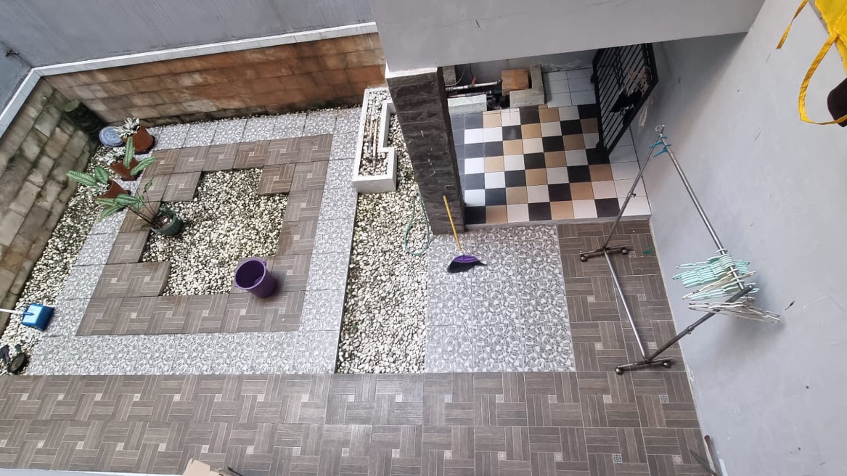 Rumah Bagus Siap Huni di Komplek Setraduta Bandung