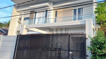 1896. Rumah dijual Pondok Tjandra Indah Sidoarjo