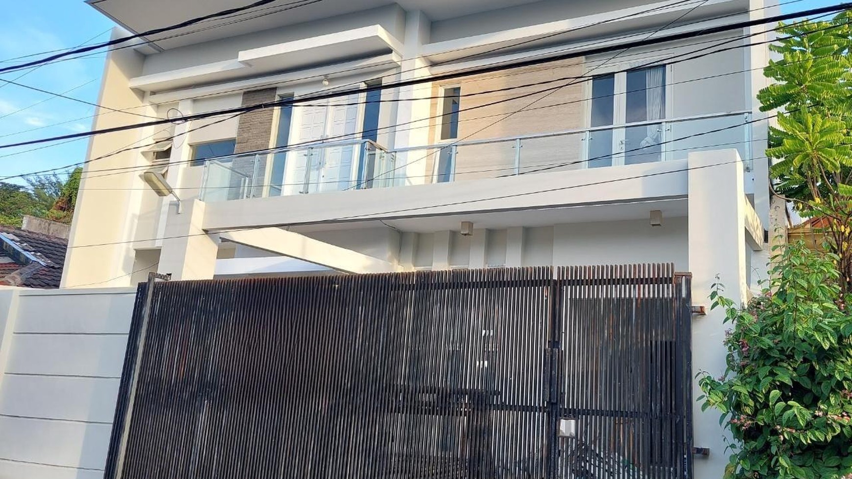 1896. Rumah dijual Pondok Tjandra Indah Sidoarjo
