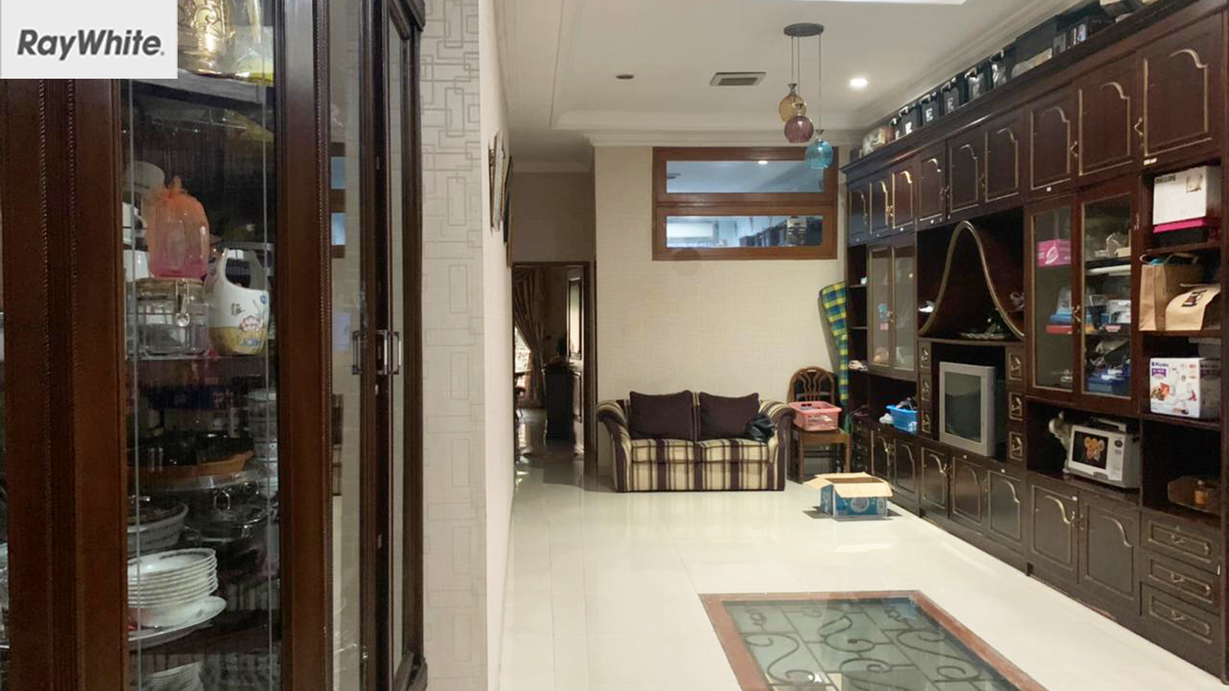 FOR SALE Rumah Menteng 2 lantai Jalan Garut Jakarta Pusat