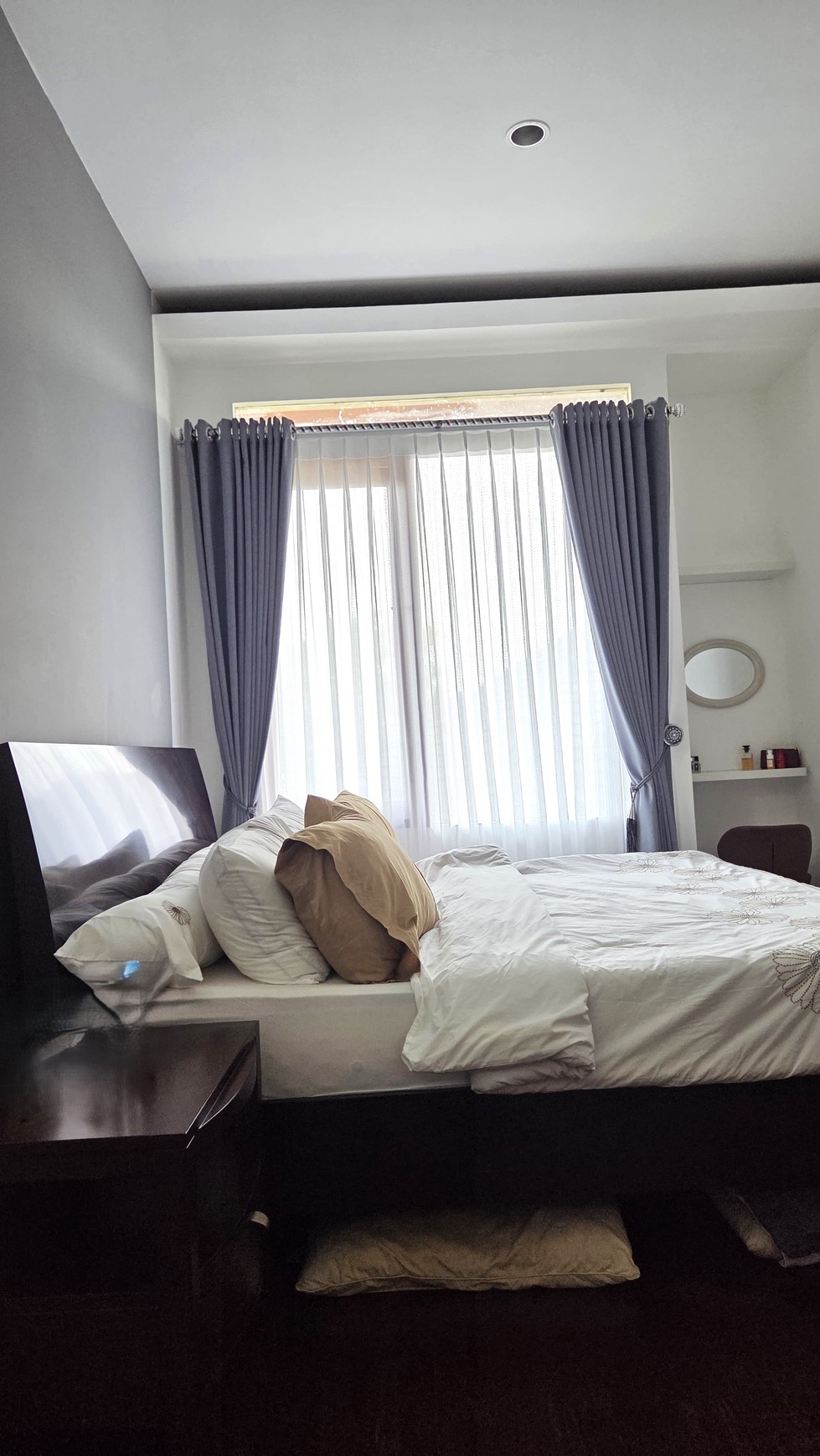 Rumah cantik siap huni di Bintaro Jaya