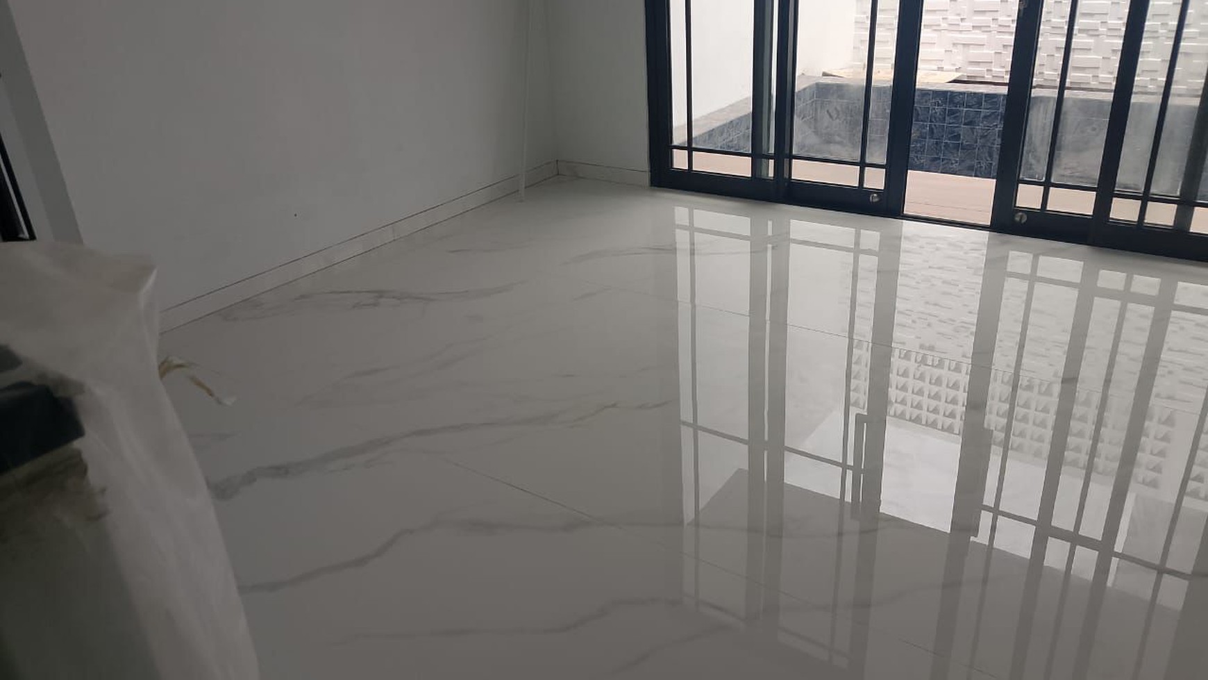 Di Jual Rumah Baru di Jl.Wijaya Kusuma 1 Cilandak