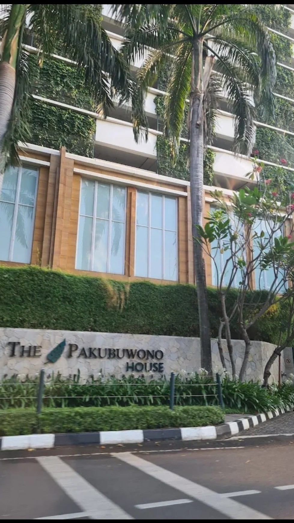APARTEMEN DISEWA PAKUBUWONO HOUSE KEBAYORAN BARU JAKARTA SELATAN