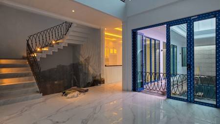 Di Jual Rumah Baru di Jl.Gereja Buntu Cilandak Barat