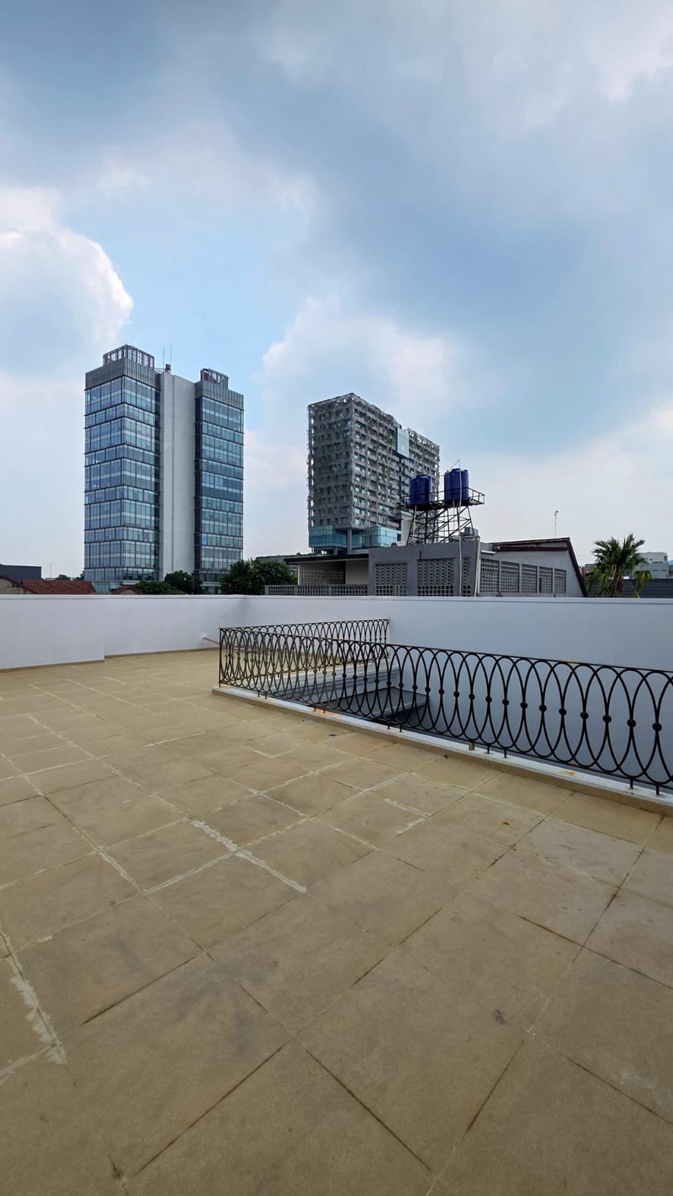 Di Jual Rumah Baru di Jl.Gereja Buntu Cilandak Barat