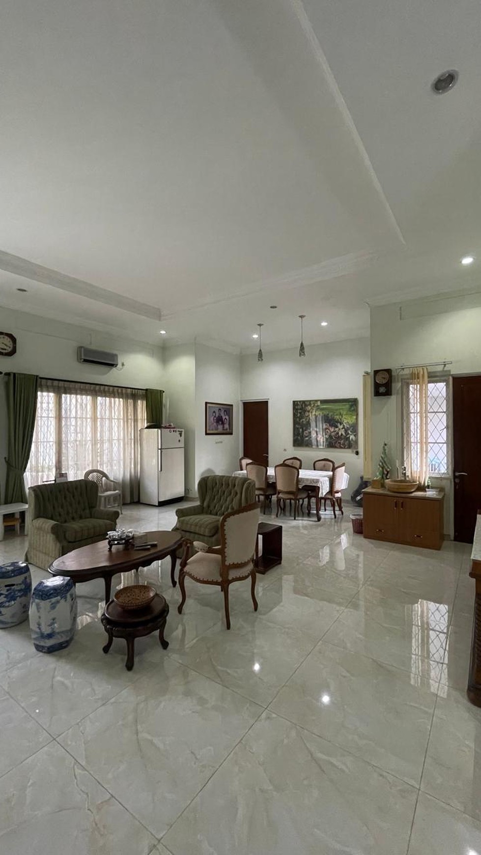 Rumah asri di CIpayung Jakarta Timur