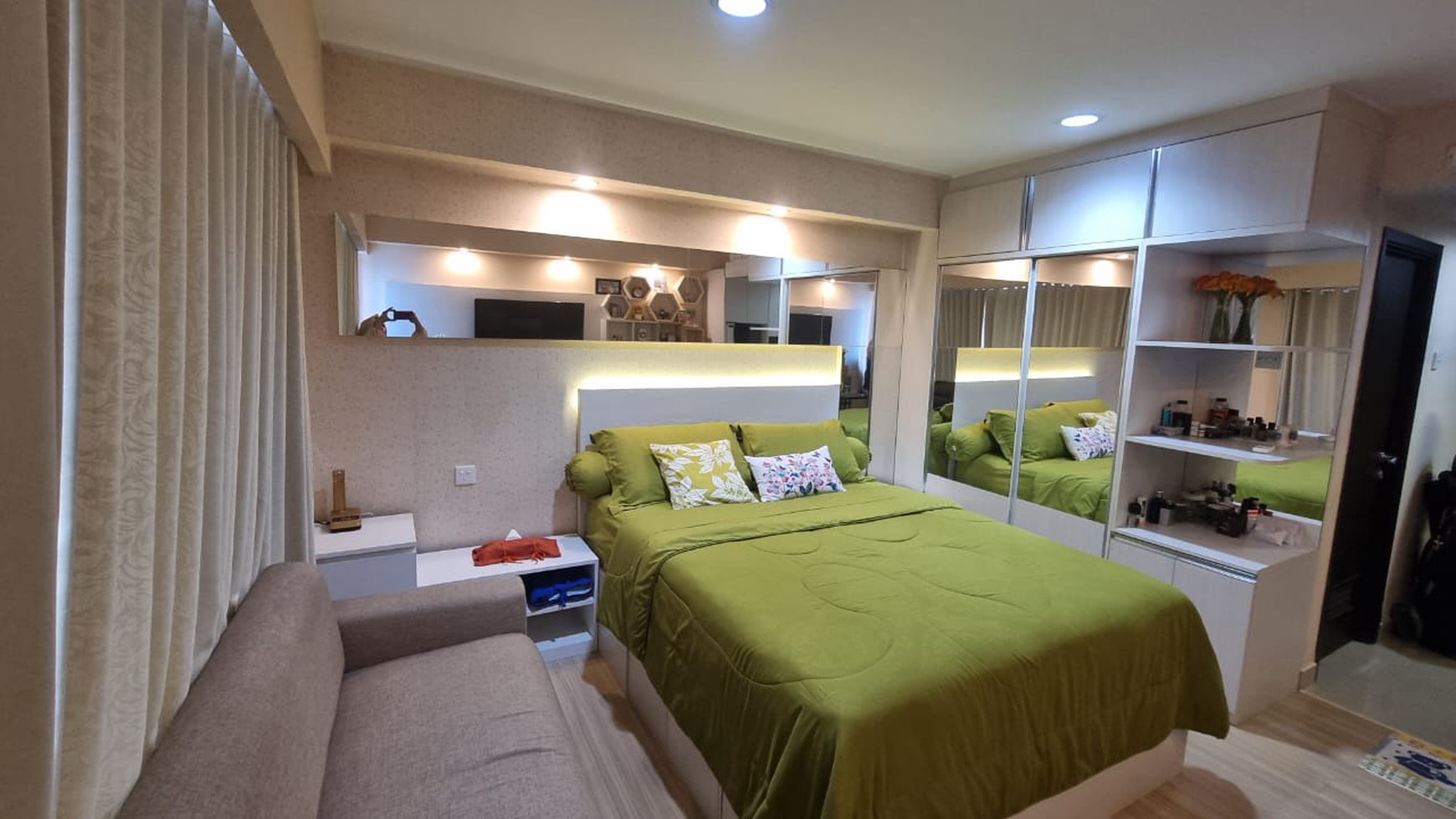 Dijual Apartemen The Hive type Grand Studio Full Furnish dekat dengan LRT Cawang 