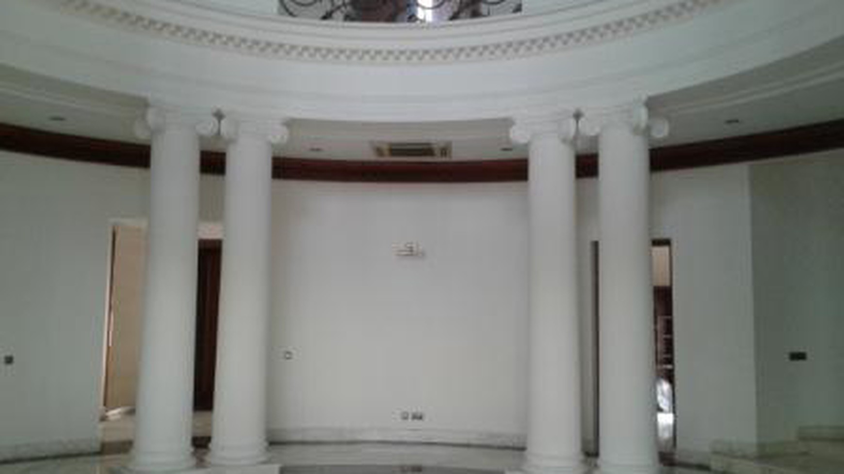 Rumah Bagus di Menteng Disewa