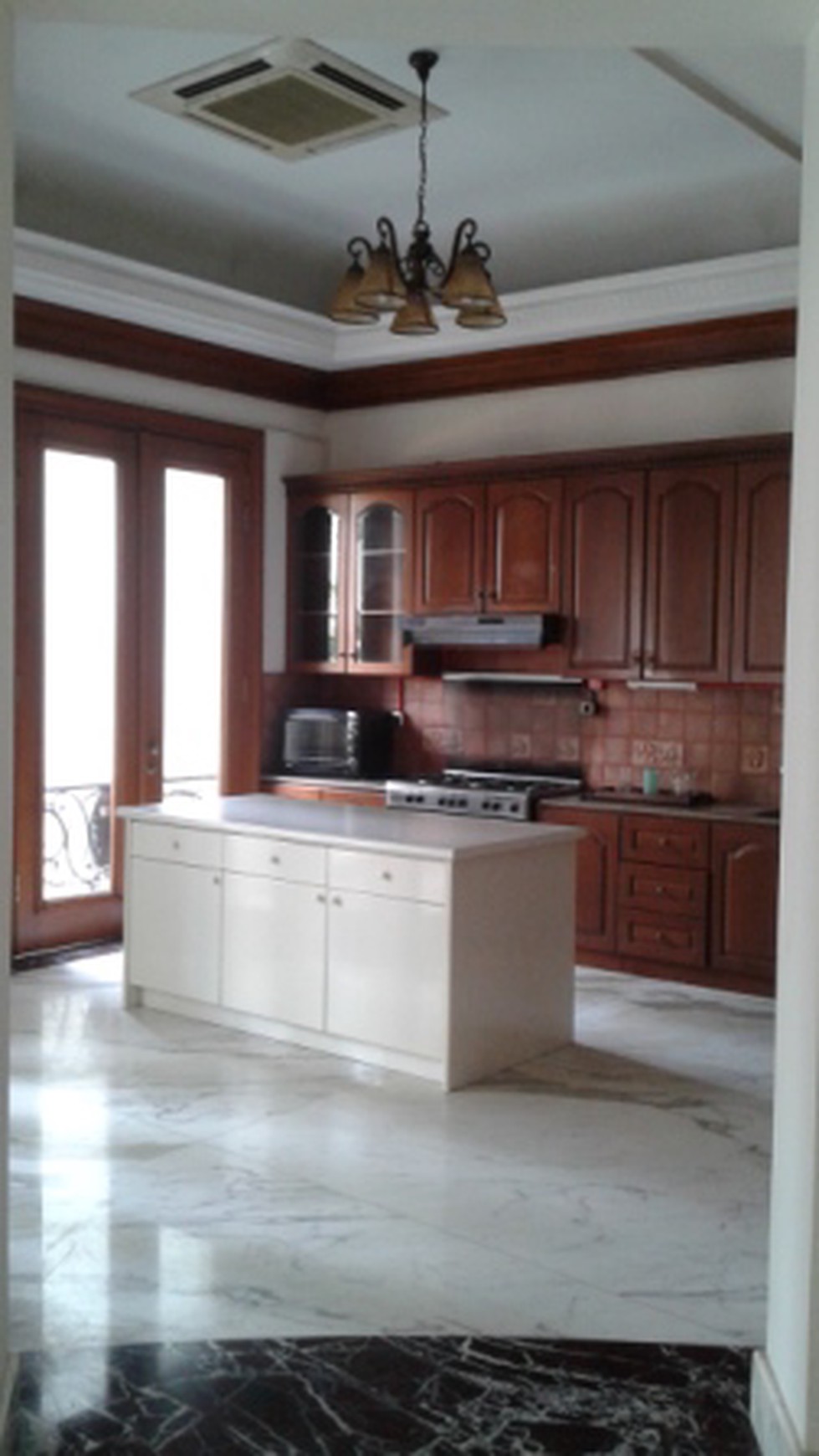 Rumah Bagus di Menteng Disewa