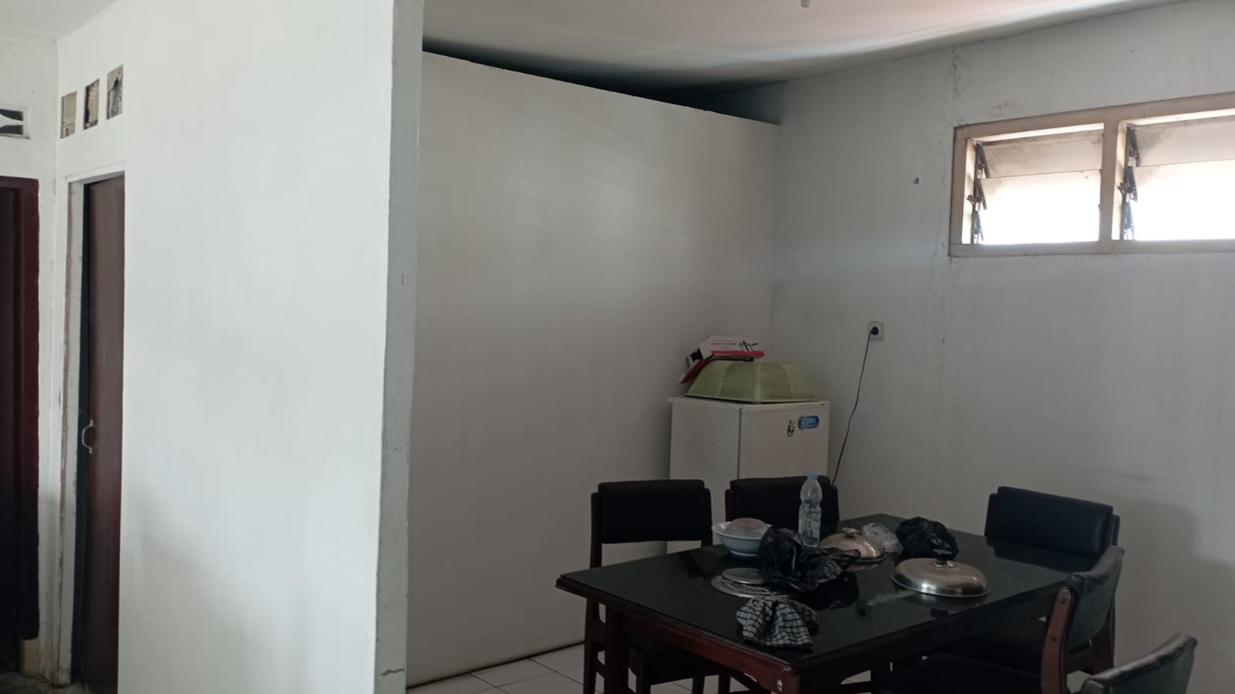 Ruko 3 Lantai Cocok Untuk Toko Di Jl Mangkuyudan Yogyakarta