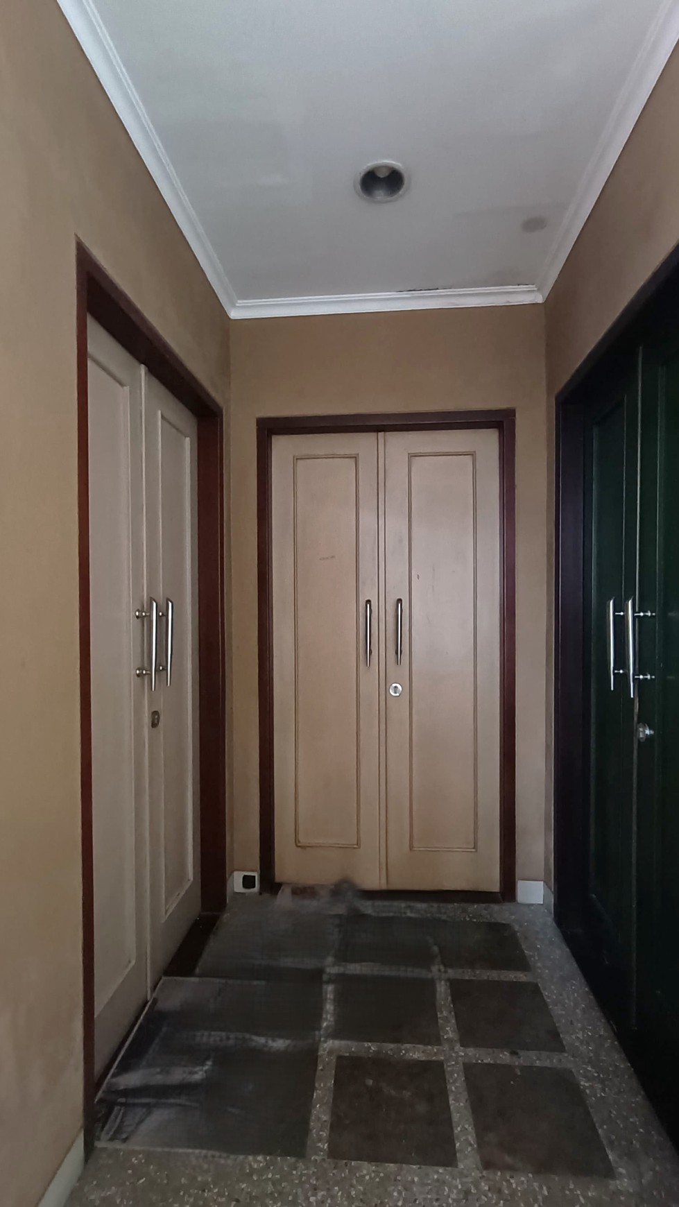 Rumah Kos Eksekutif & Hunian Pribadi - Tanah Kusir Kebayoran Lama