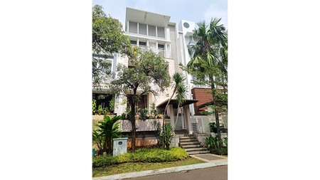 Rumah The Kew Residence, Kelapa Gading