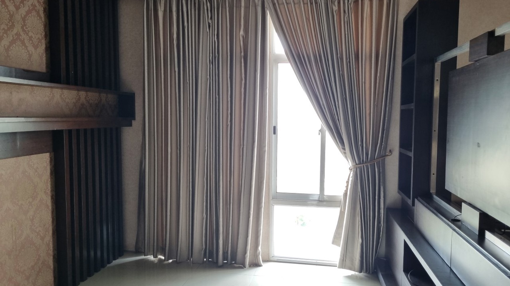 Rumah The Kew Residence, Kelapa Gading
