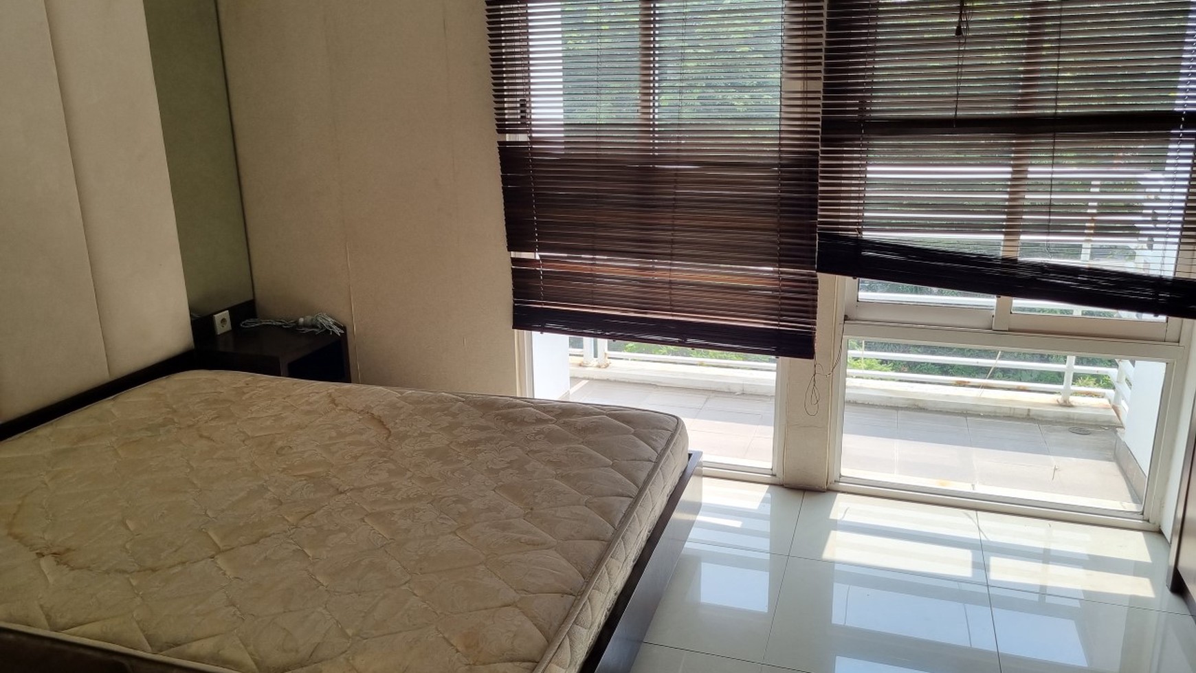 Rumah The Kew Residence, Kelapa Gading