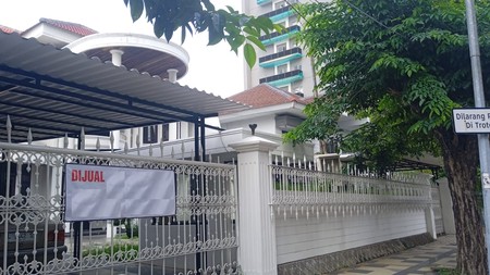 Rumah Bagus Dijual Raya Margorejo Indah Wonocolo Surabaya