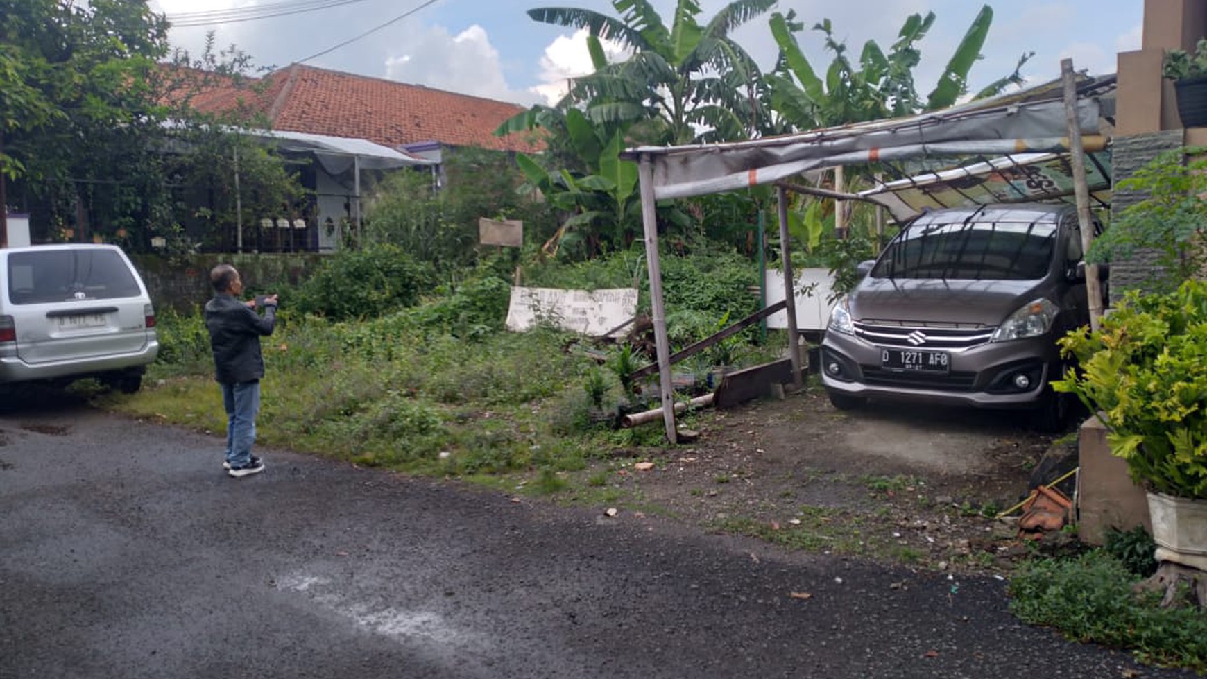 Tanah di Cipadung Kidul, Panyileukan