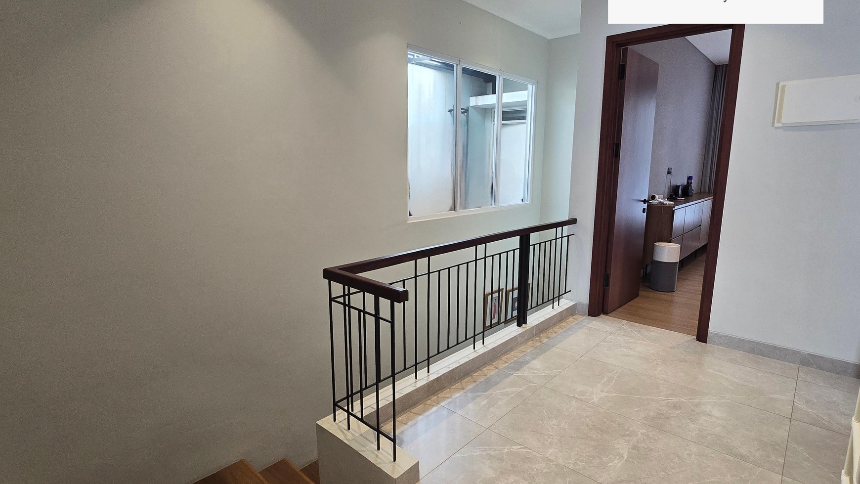 Jarang ada Rumah Lebar 12 di De Park Cajuputi BSD City, siap huni