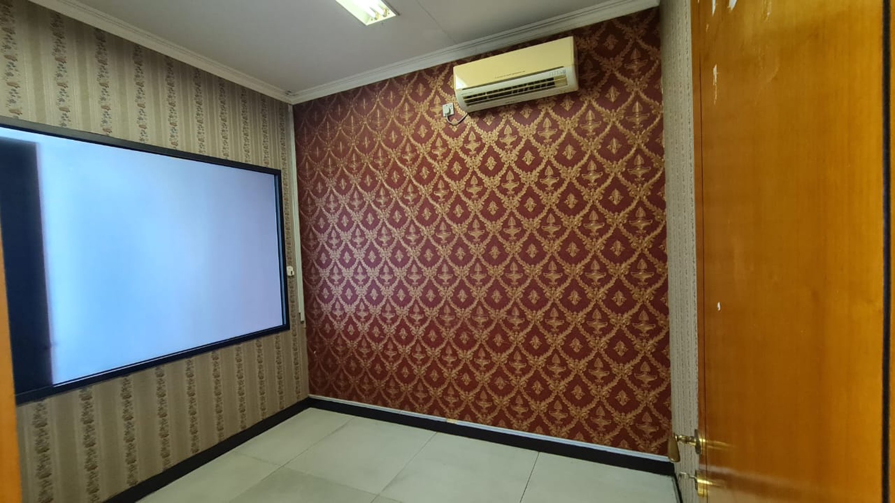 Ruko 3 Lantai di KH. Abdullah Syafei Bukit Duri Tebet