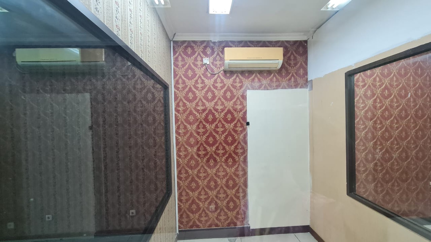 Ruko 3 Lantai di KH. Abdullah Syafei Bukit Duri Tebet