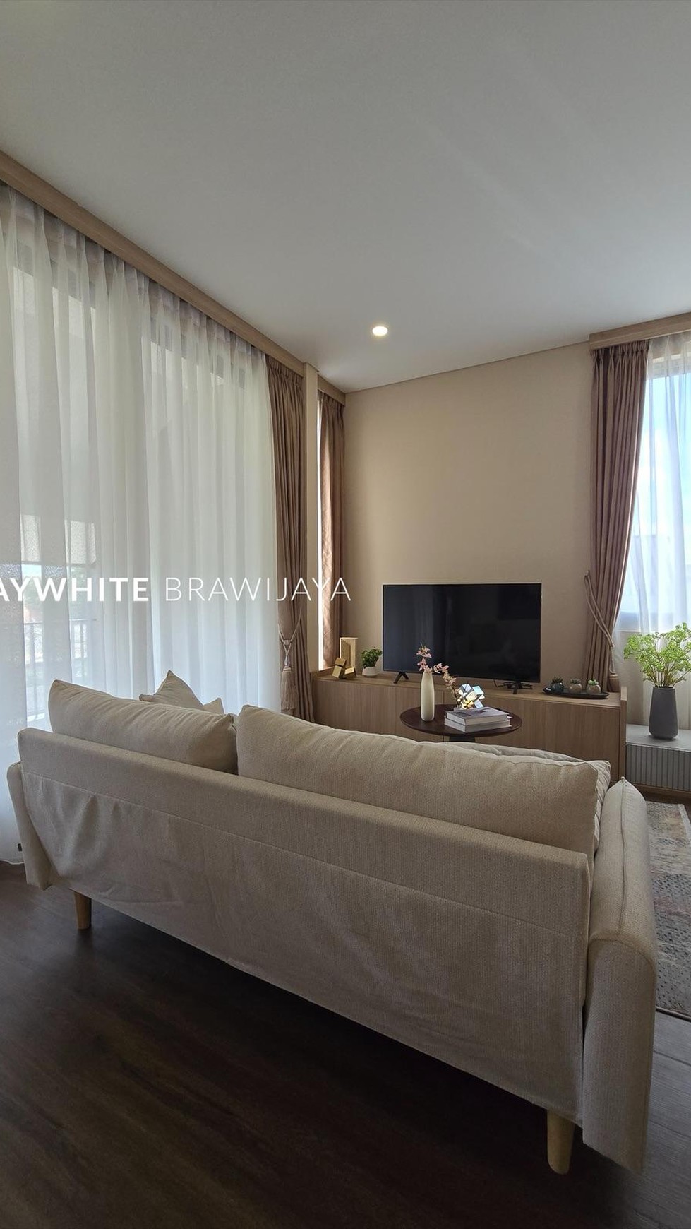 Brand New Townhouse Fasilitas Clubhouse Area Cilandak